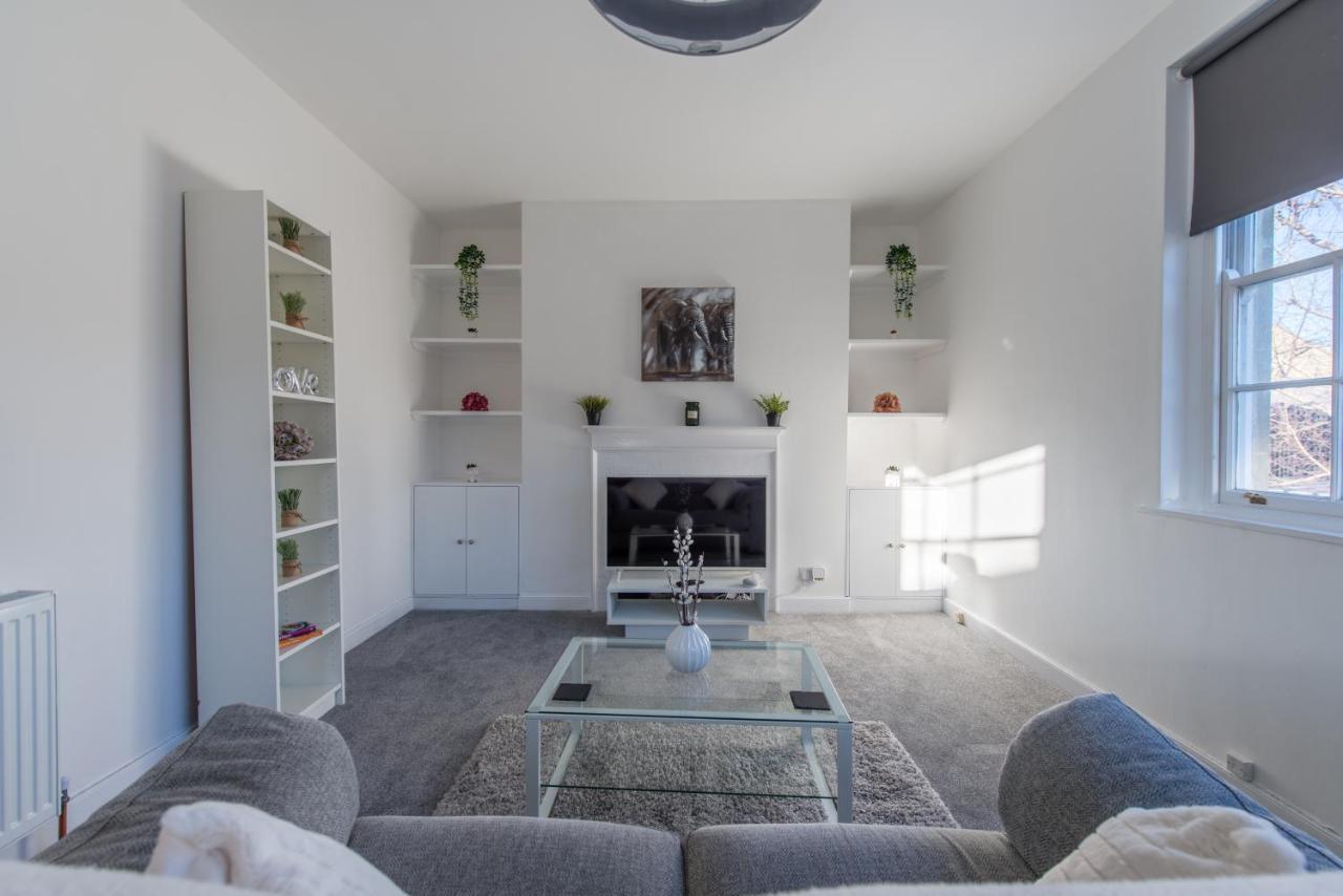Luxe Maisonette- Parking, 4K Tvs, Leds, Local Snacks And More! Бат Экстерьер фото